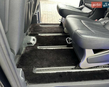 Мерседес Виано 2013 в Киеве на Automoto.ua Черный Мерседес Виано, объемом двигателя 3.5 л и пробегом 180 тыс. км за 18900 $, фото 28 на Automoto.ua