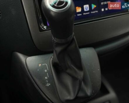 Черный Мерседес Виано, объемом двигателя 2.14 л и пробегом 238 тыс. км за 21500 $, фото 24 на Automoto.ua