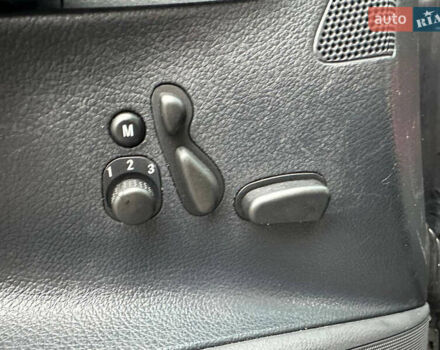 Мерседес Виано 2013 в Киеве на Automoto.ua Черный Мерседес Виано, объемом двигателя 3.5 л и пробегом 180 тыс. км за 18900 $, фото 20 на Automoto.ua