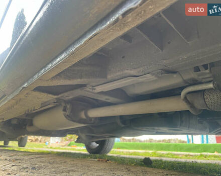 Черный Мерседес Виано, объемом двигателя 2.99 л и пробегом 301 тыс. км за 25999 $, фото 24 на Automoto.ua