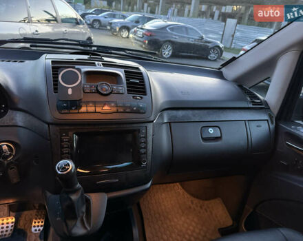 Мерседес Виано 2014 в Тернополе на Automoto.ua Черный Мерседес Виано, объемом двигателя 2.99 л и пробегом 272 тыс. км за 27000 $, фото 12 на Automoto.ua