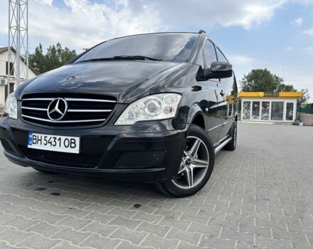 Черный Мерседес Виано, объемом двигателя 2.1 л и пробегом 480 тыс. км за 10200 $, фото 1 на Automoto.ua