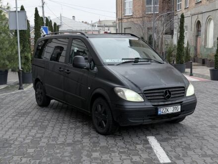 Чорний Мерседес Віано, об'ємом двигуна 2.2 л та пробігом 400 тис. км за 4800 $, фото 1 на Automoto.ua