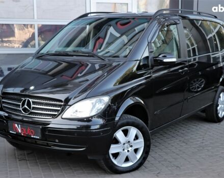 Черный Мерседес Виано, объемом двигателя 2.2 л и пробегом 258 тыс. км за 14500 $, фото 1 на Automoto.ua