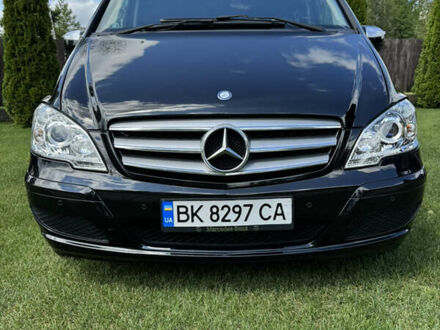 Мерседес Виано 2011 в Сарнах на Automoto.ua Черный Мерседес Виано, объемом двигателя 2.14 л и пробегом 350 тыс. км за 20500 $, фото 1 на Automoto.ua