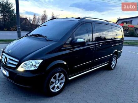 Черный Мерседес Виано, объемом двигателя 2.2 л и пробегом 300 тыс. км за 19500 $, фото 1 на Automoto.ua