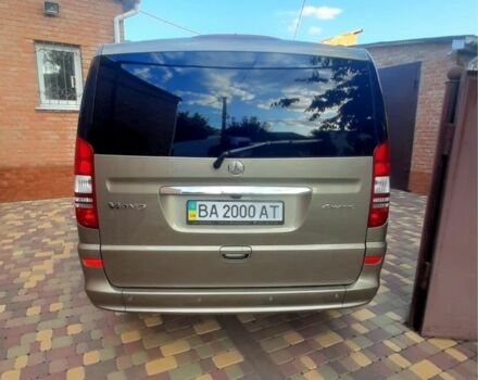 Коричневый Мерседес Виано, объемом двигателя 2.1 л и пробегом 120 тыс. км за 30000 $, фото 4 на Automoto.ua