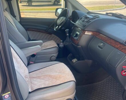 Коричневый Мерседес Виано, объемом двигателя 3 л и пробегом 302 тыс. км за 17000 $, фото 9 на Automoto.ua