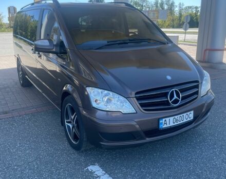 Коричневый Мерседес Виано, объемом двигателя 3 л и пробегом 302 тыс. км за 17000 $, фото 1 на Automoto.ua