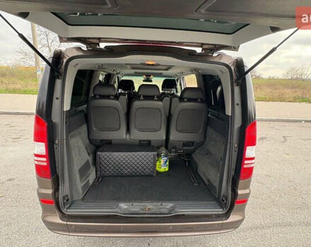 Коричневый Мерседес Виано, объемом двигателя 2.15 л и пробегом 236 тыс. км за 20700 $, фото 5 на Automoto.ua