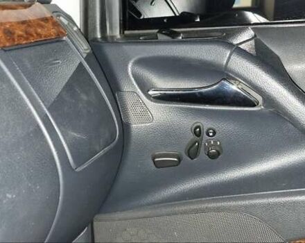 Красный Мерседес Виано, объемом двигателя 2.14 л и пробегом 222 тыс. км за 21500 $, фото 3 на Automoto.ua