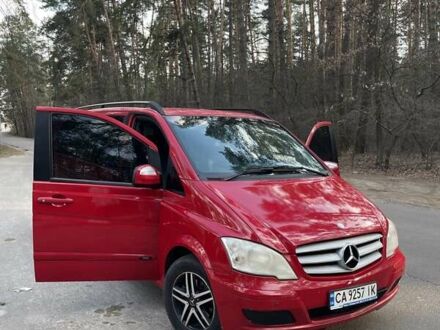 Червоний Мерседес Віано, об'ємом двигуна 2.14 л та пробігом 289 тис. км за 17000 $, фото 1 на Automoto.ua