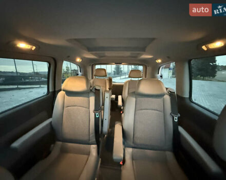 Мерседес Виано, объемом двигателя 2.2 л и пробегом 447 тыс. км за 12000 $, фото 42 на Automoto.ua