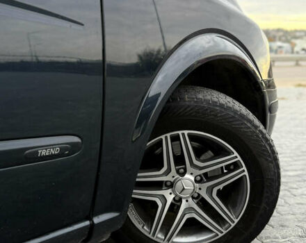 Мерседес Виано, объемом двигателя 2.2 л и пробегом 447 тыс. км за 12000 $, фото 16 на Automoto.ua