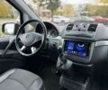 Мерседес Віано, об'ємом двигуна 2.1 л та пробігом 238 тис. км за 21500 $, фото 8 на Automoto.ua