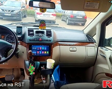 Мерседес Виано, объемом двигателя 3 л и пробегом 440 тыс. км за 12560 $, фото 4 на Automoto.ua