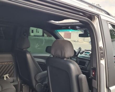 Сірий Мерседес Виано пас., об'ємом двигуна 2.2 л та пробігом 303 тис. км за 12690 $, фото 13 на Automoto.ua