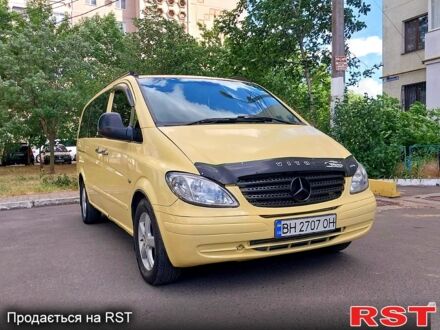 Жовтий Мерседес Віано, об'ємом двигуна 2.2 л та пробігом 250 тис. км за 7000 $, фото 1 на Automoto.ua