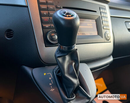 Серый Мерседес Виано, объемом двигателя 2.1 л и пробегом 323 тыс. км за 19999 $, фото 16 на Automoto.ua