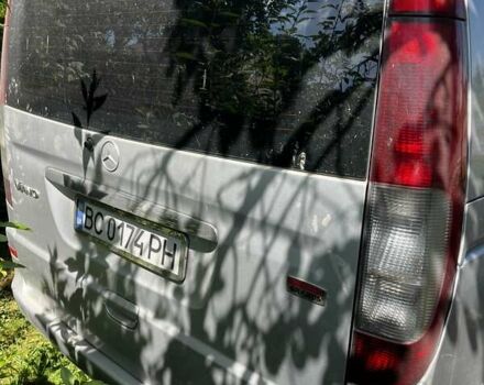 Серый Мерседес Виано, объемом двигателя 2.15 л и пробегом 332 тыс. км за 7800 $, фото 3 на Automoto.ua