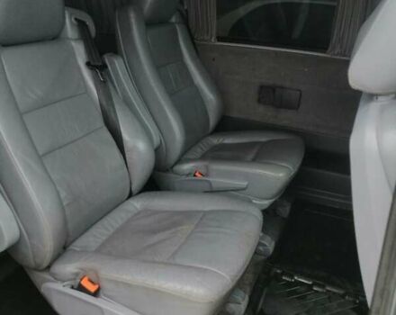 Серый Мерседес Виано, объемом двигателя 2.2 л и пробегом 530 тыс. км за 8000 $, фото 11 на Automoto.ua