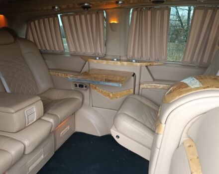 Серый Мерседес Виано, объемом двигателя 3 л и пробегом 35 тыс. км за 25000 $, фото 3 на Automoto.ua