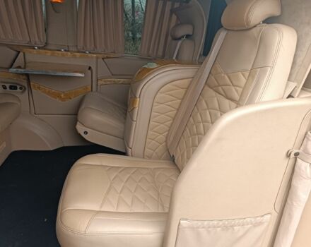 Серый Мерседес Виано, объемом двигателя 3 л и пробегом 35 тыс. км за 25000 $, фото 2 на Automoto.ua