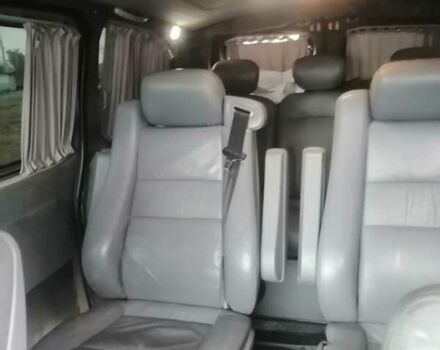 Серый Мерседес Виано, объемом двигателя 2.2 л и пробегом 530 тыс. км за 8000 $, фото 1 на Automoto.ua