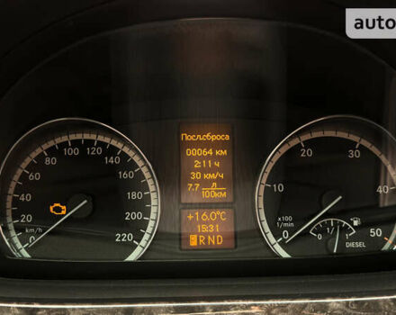 Сірий Мерседес Віано, об'ємом двигуна 2.15 л та пробігом 295 тис. км за 14900 $, фото 15 на Automoto.ua