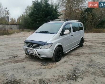 Серый Мерседес Виано, объемом двигателя 2.2 л и пробегом 530 тыс. км за 8000 $, фото 5 на Automoto.ua