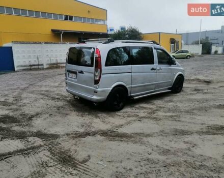 Серый Мерседес Виано, объемом двигателя 2.2 л и пробегом 530 тыс. км за 8000 $, фото 6 на Automoto.ua