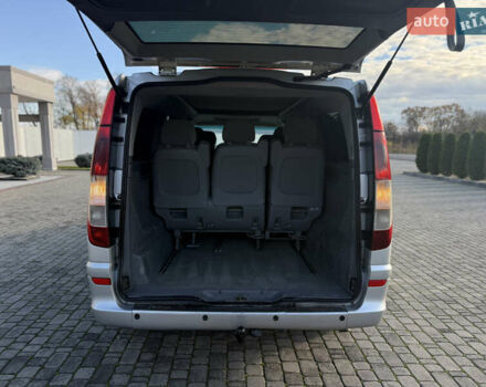 Серый Мерседес Виано, объемом двигателя 2.15 л и пробегом 442 тыс. км за 9500 $, фото 40 на Automoto.ua