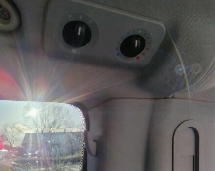 Серый Мерседес Виано, объемом двигателя 3 л и пробегом 226 тыс. км за 6700 $, фото 9 на Automoto.ua