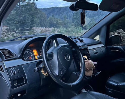 Сірий Мерседес Віано, об'ємом двигуна 2.15 л та пробігом 271 тис. км за 12800 $, фото 16 на Automoto.ua