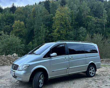 Сірий Мерседес Віано, об'ємом двигуна 2.15 л та пробігом 271 тис. км за 12800 $, фото 4 на Automoto.ua
