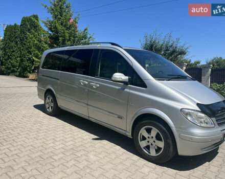 Серый Мерседес Виано, объемом двигателя 3 л и пробегом 421 тыс. км за 14999 $, фото 2 на Automoto.ua