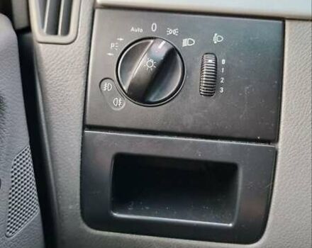 Серый Мерседес Виано, объемом двигателя 2.99 л и пробегом 372 тыс. км за 11300 $, фото 19 на Automoto.ua