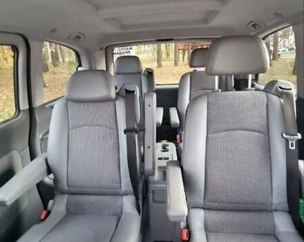 Серый Мерседес Виано, объемом двигателя 2.99 л и пробегом 372 тыс. км за 11300 $, фото 28 на Automoto.ua