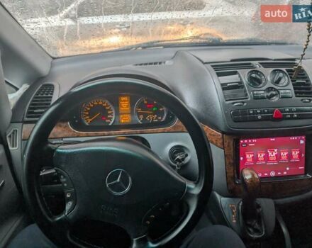 Сірий Мерседес Віано, об'ємом двигуна 2.14 л та пробігом 315 тис. км за 13000 $, фото 15 на Automoto.ua