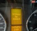 Сірий Мерседес Віано, об'ємом двигуна 2.14 л та пробігом 315 тис. км за 13000 $, фото 36 на Automoto.ua