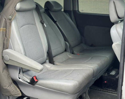 Серый Мерседес Виано, объемом двигателя 2.99 л и пробегом 340 тыс. км за 7500 $, фото 6 на Automoto.ua