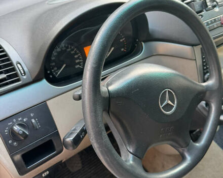 Серый Мерседес Виано, объемом двигателя 2.14 л и пробегом 308 тыс. км за 9900 $, фото 20 на Automoto.ua