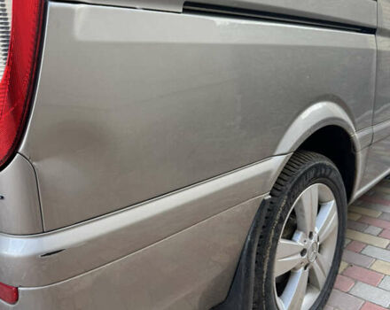 Серый Мерседес Виано, объемом двигателя 2.14 л и пробегом 308 тыс. км за 9900 $, фото 9 на Automoto.ua