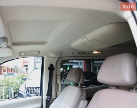 Серый Мерседес Виано, объемом двигателя 2.15 л и пробегом 327 тыс. км за 14900 $, фото 15 на Automoto.ua