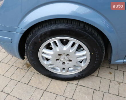 Серый Мерседес Виано, объемом двигателя 2.15 л и пробегом 327 тыс. км за 14900 $, фото 10 на Automoto.ua