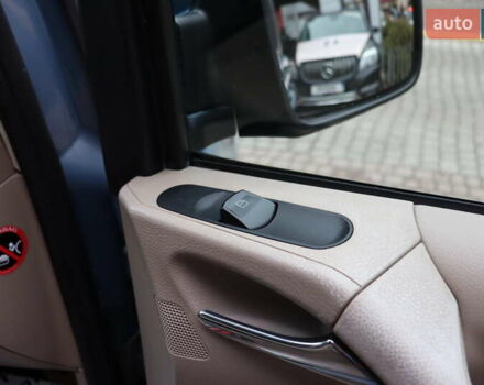 Серый Мерседес Виано, объемом двигателя 2.15 л и пробегом 327 тыс. км за 14900 $, фото 43 на Automoto.ua