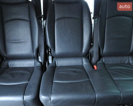 Серый Мерседес Виано, объемом двигателя 2.14 л и пробегом 202 тыс. км за 19900 $, фото 23 на Automoto.ua