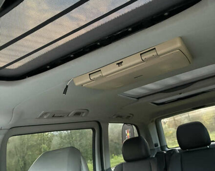 Сірий Мерседес Віано, об'ємом двигуна 2.15 л та пробігом 330 тис. км за 15999 $, фото 2 на Automoto.ua