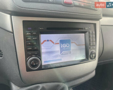 Сірий Мерседес Віано, об'ємом двигуна 2.15 л та пробігом 390 тис. км за 13500 $, фото 18 на Automoto.ua