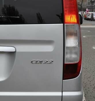 Серый Мерседес Виано, объемом двигателя 2.14 л и пробегом 202 тыс. км за 19900 $, фото 7 на Automoto.ua